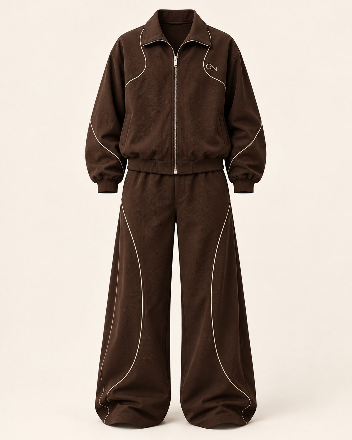 Jacheta și pantalonii Set 01 Signature Brown pe fundal crem